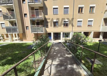Edificio all\'aperto - Trilocale Via Antonio Martinazzoli
 
3, Milano - foto 3