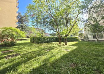 Giardino - Trilocale Via Antonio Martinazzoli
 
3, Milano - foto 18