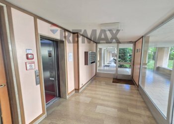 Ricezione / Lobby - Trilocale Via Antonio Martinazzoli
 
3, Milano - foto 27