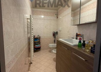 Bagno - Bilocale Via Tre Castelli
 
45, Milano - foto 19