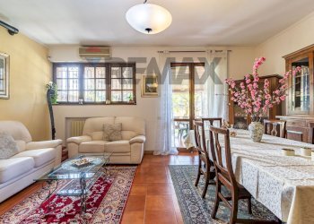 Sala da pranzo - Terraced Villa VIA PER CINISELLO
 
12, Nova Milanese - photo 1