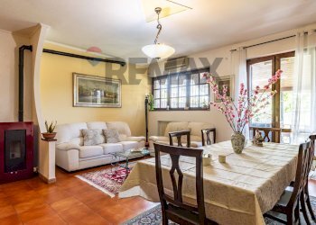 Sala da pranzo - Terraced Villa VIA PER CINISELLO
 
12, Nova Milanese - photo 4