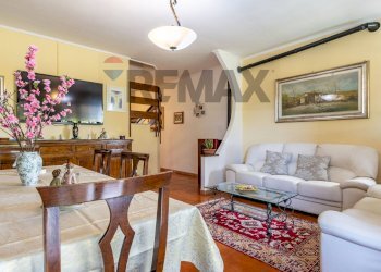 Sala da pranzo - Terraced Villa VIA PER CINISELLO
 
12, Nova Milanese - photo 7