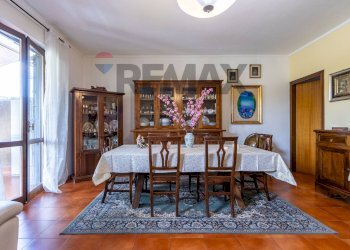 Sala da pranzo - Terraced Villa VIA PER CINISELLO
 
12, Nova Milanese - photo 8