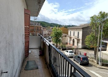 Balcone - Three-room apartment via roma
 
17, Ceppaloni - photo 4