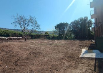 Foto 2 - Agricultural land Via Niccolini, Caserta - photo 2