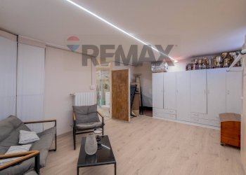 Soggiorno - Terraced Villa via martiri di belfiore
29, Olgiate Olona - photo 7