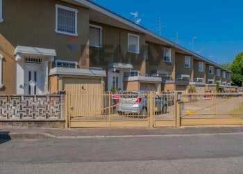 Edificio all\'aperto - Terraced Villa via martiri di belfiore
29, Olgiate Olona - photo 47
