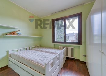 Camera / camera da letto - Villa Via Guido Rossa
 
2, Tezze sul Brenta - photo 10