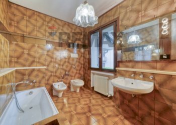 Bagno - Villa Via Guido Rossa
 
2, Tezze sul Brenta - photo 15