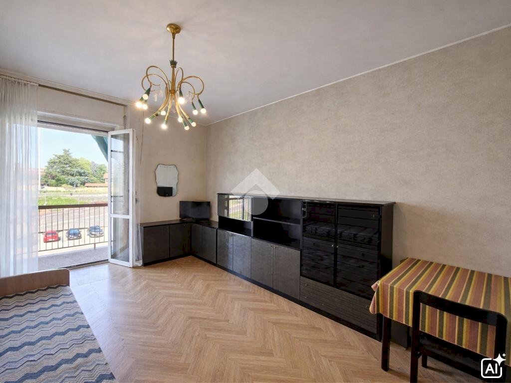 Three-room apartment Via Comasina, Milano (neighborhood Comasina) - photo 2