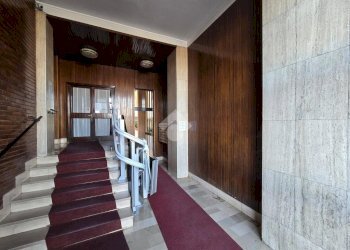 Three-room apartment Via Comasina, Milano (neighborhood Comasina) - photo 25
