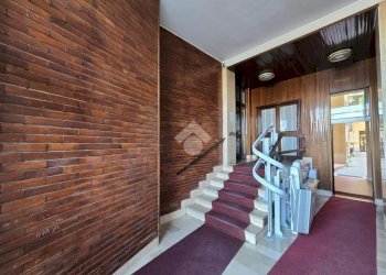 Three-room apartment Via Comasina, Milano (neighborhood Comasina) - photo 26