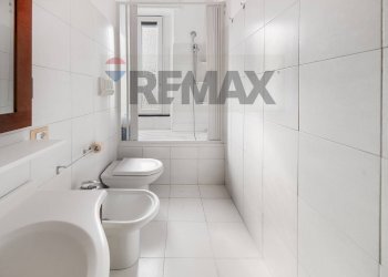 Bagno - Two-room apartment Viale Gramsci
 
158, Sesto San Giovanni - photo 9