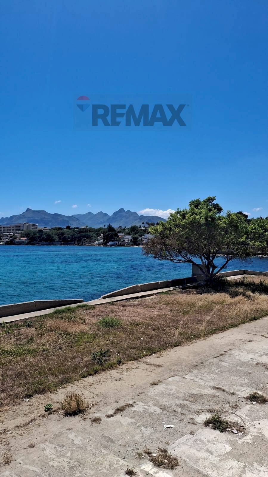 Vista dell\'acqua - Four-room apartment strada statale113
 
61, Santa Flavia - photo 1