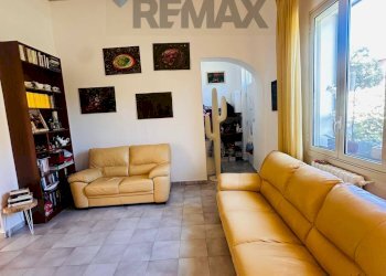 Soggiorno - Four-room apartment Via Nuova Buffa
 
46, Palermo - photo 3