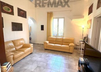 Soggiorno - Four-room apartment Via Nuova Buffa
 
46, Palermo - photo 6