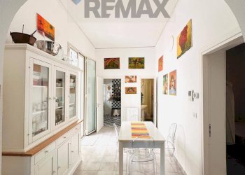 Sala da pranzo - Four-room apartment Via Nuova Buffa
 
46, Palermo - photo 10