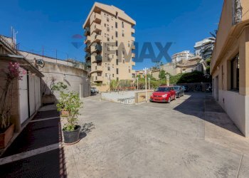 Edificio all\'aperto - Appartamento Via Resuttana
 
331, Palermo - foto 33