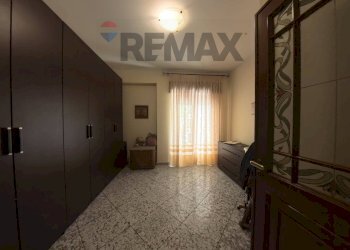 Camera / camera da letto - Apartment via Rosolino Pilo, Carini - photo 8