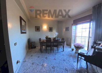 Sala da pranzo - Apartment via Rosolino Pilo, Carini - photo 10