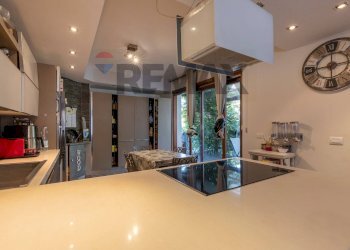 Cucina - Villa Via dei Narcisi
 
1, Castelletto Sopra Ticino - foto 9
