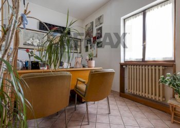 Ufficio - Villa Via dei Narcisi
 
1, Castelletto Sopra Ticino - foto 28