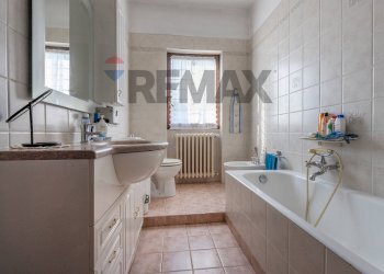 Bagno - Villa Via dei Narcisi
 
1, Castelletto Sopra Ticino - foto 32