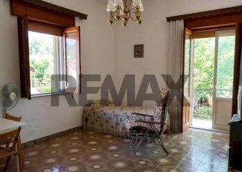 Camera / camera da letto - Villa C.da Rigolizia
 
snc, Noto - photo 32