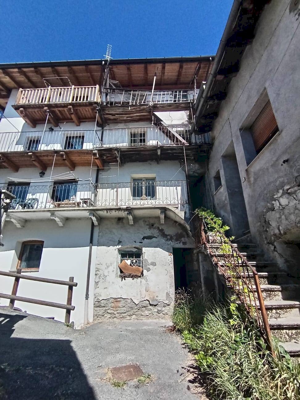 Foto 1 - Casa semi indipendente Frazione Meylan, Gignod - foto 1