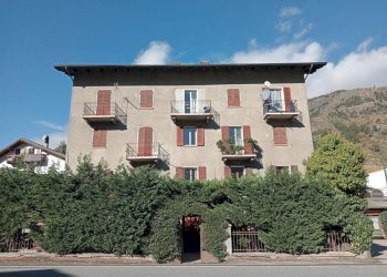 Foto 1 - Stable - Palace Frazione Maillod
 
9, Sarre - photo 1