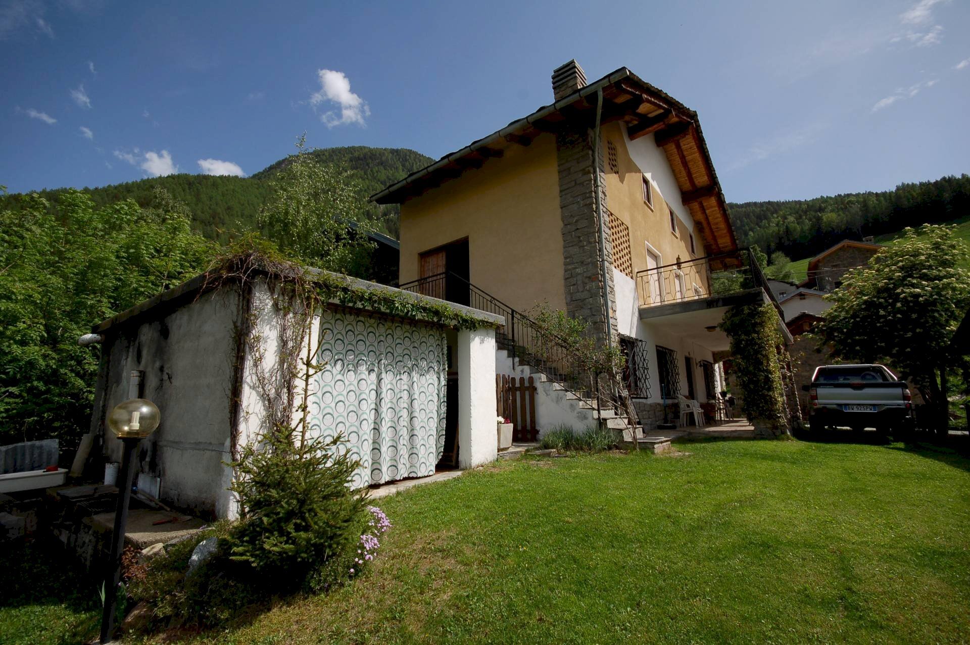 Foto 2 - Villa Località Piscina Salà Dessus
465, Charvensod - foto 2