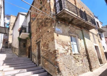 Edificio all\'aperto - Casa semi indipendente Via San Silvestro
 
9, Bucchianico - foto 18