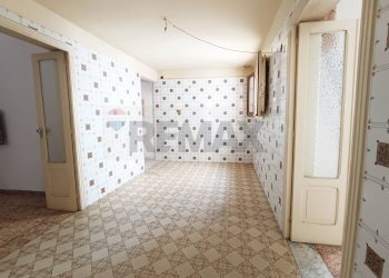 Stanza vuota - Casa indipendente San Vito dei Normanni - foto 12