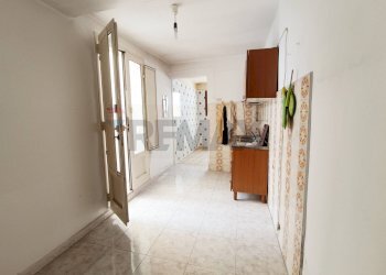 Hall / corridoio - Casa indipendente San Vito dei Normanni - foto 14