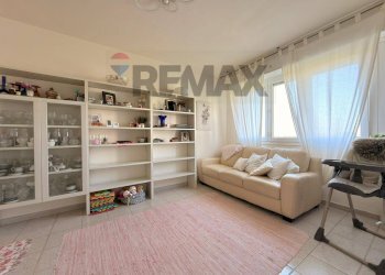 Soggiorno - Quadrilocale Via San Dionigi
26, Milano - foto 6