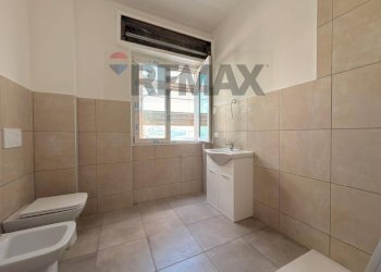 Bagno - Three-room apartment Via Brigate Partigiane
 
14, San Giuliano Milanese - photo 9