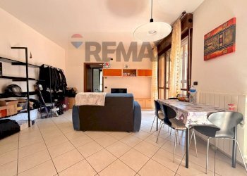 Sala da pranzo - Bilocale via bambini di beslan
 
6, San Giuliano Milanese - foto 1