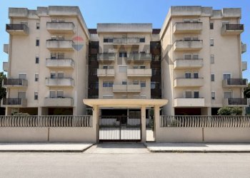 Edificio all\'aperto - Quadrilocale Viale Umbria
 
5, Trapani - foto 2
