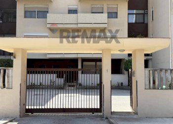 Edificio all\'aperto - Quadrilocale Viale Umbria
 
5, Trapani - foto 3