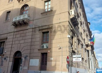 Edificio all\'aperto - Quadrilocale Palermo - foto 2