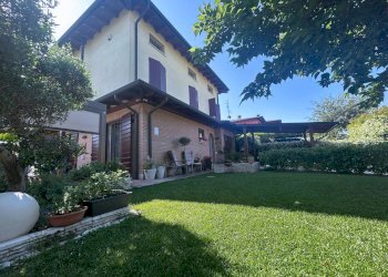 Foto 1 - Casa semi indipendente Mirandola - foto 1