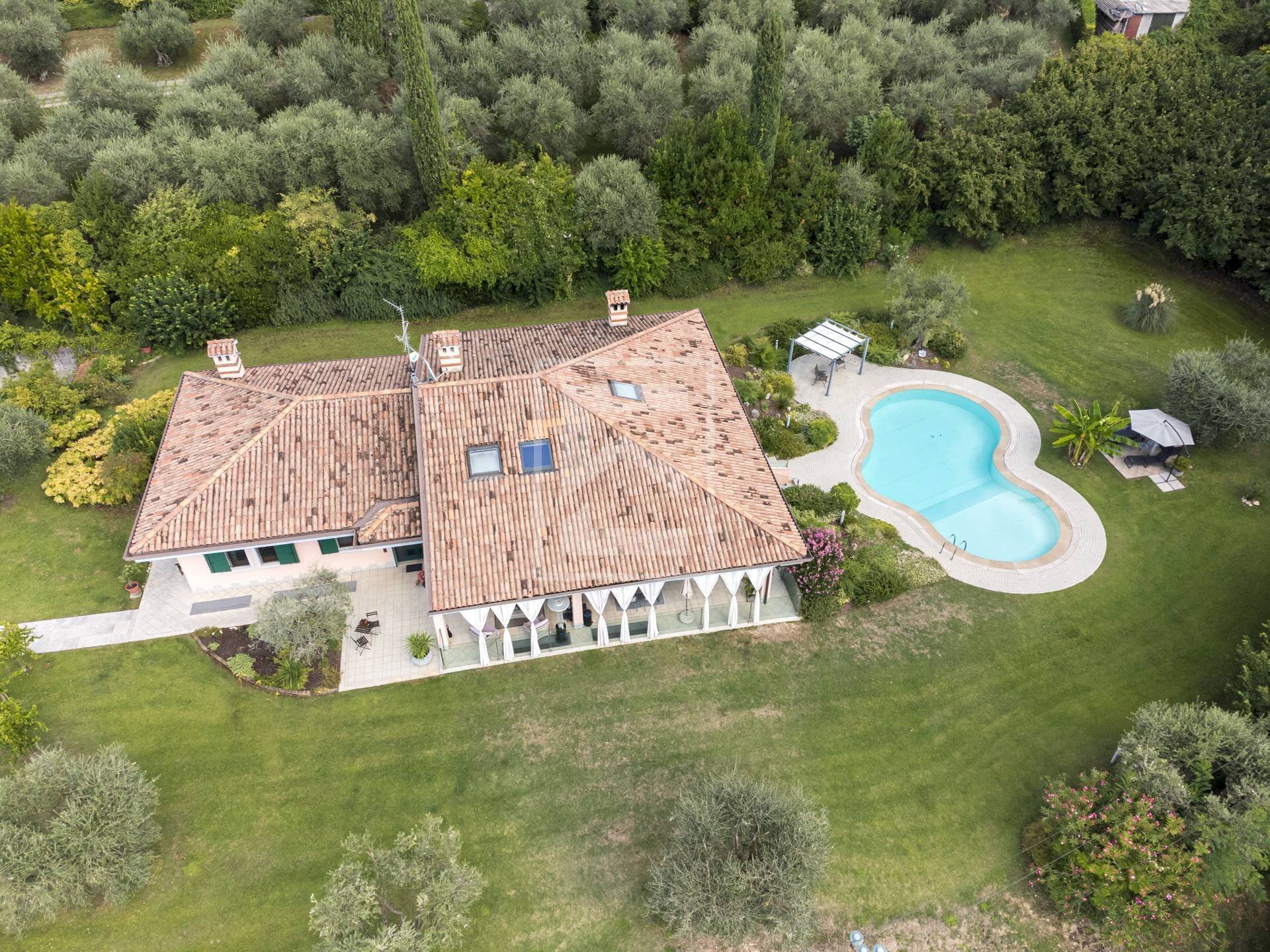 Foto 2 - Villa via Tione
22, Castelnuovo del Garda - foto 2