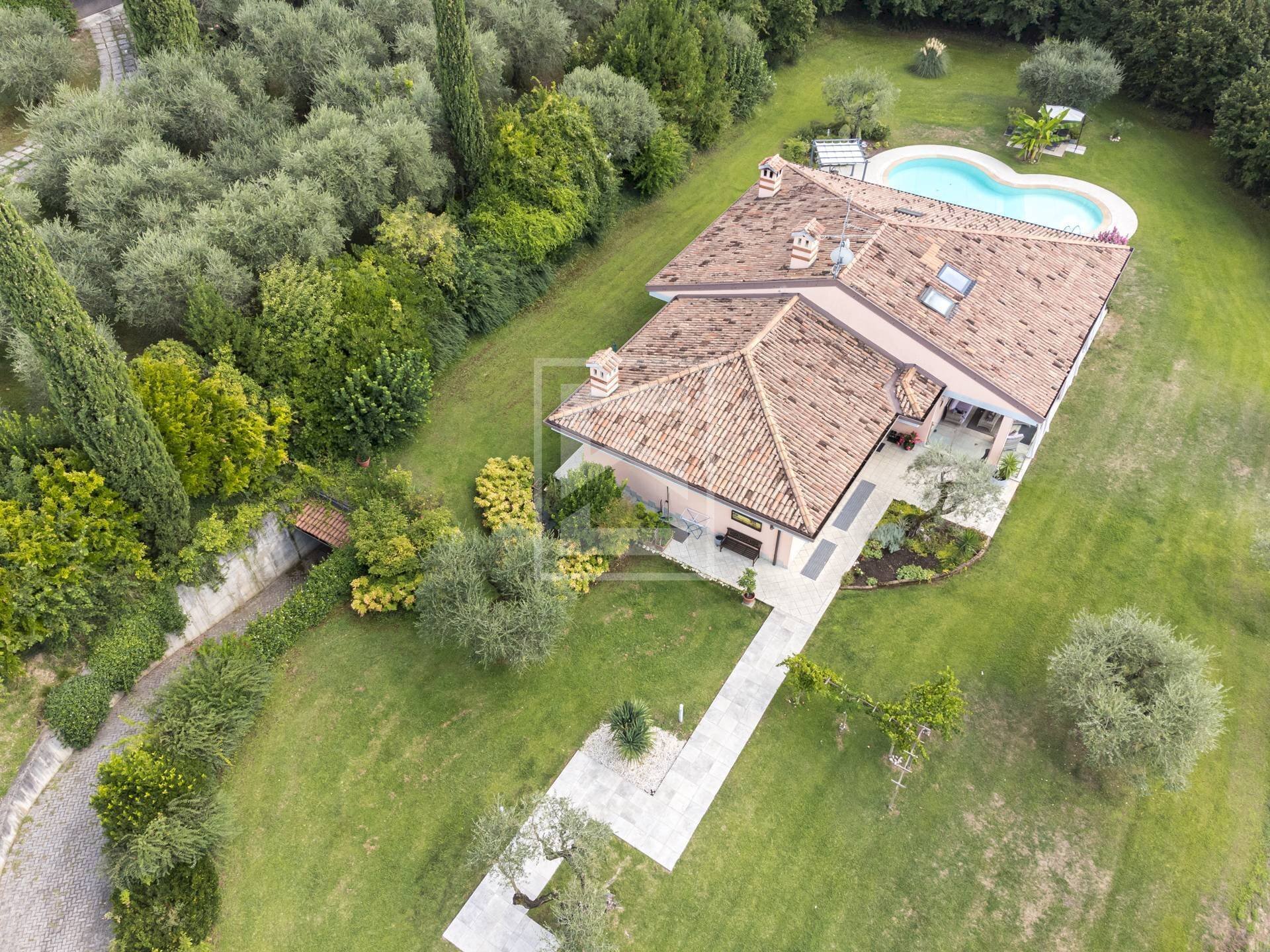 Foto 3 - Villa via Tione
22, Castelnuovo del Garda - foto 3