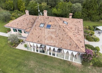 Foto 4 - Villa via Tione
 
22, Castelnuovo del Garda - foto 4