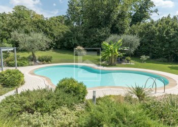Foto 7 - Villa via Tione
 
22, Castelnuovo del Garda - foto 7