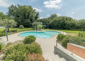 Foto 8 - Villa via Tione
 
22, Castelnuovo del Garda - foto 8