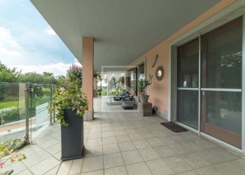 Foto 15 - Villa via Tione
 
22, Castelnuovo del Garda - foto 15