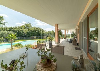 Foto 21 - Villa via Tione
 
22, Castelnuovo del Garda - foto 21