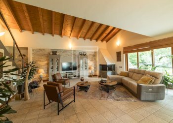 Foto 47 - Villa via Tione
 
22, Castelnuovo del Garda - foto 47